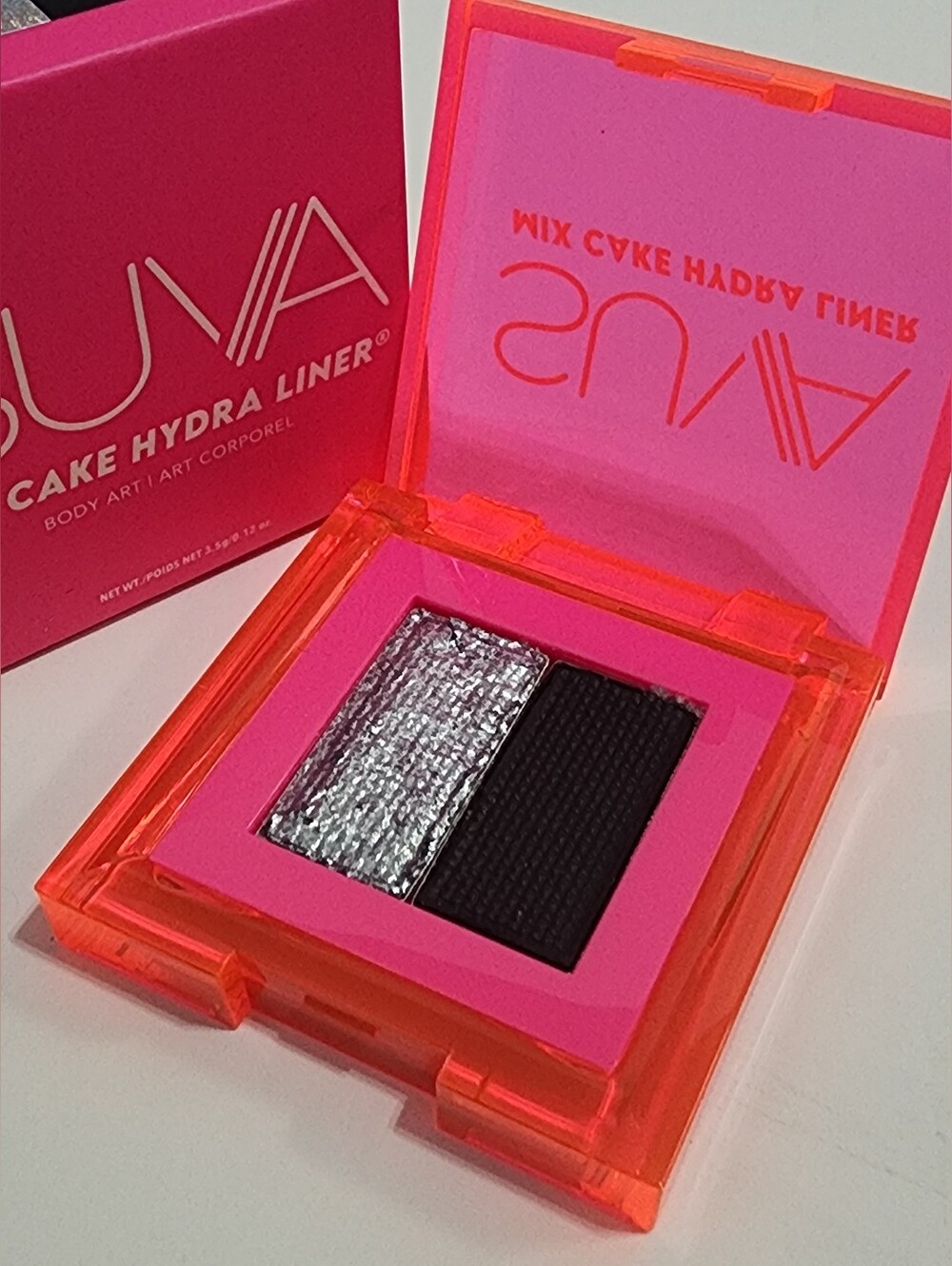 Suva Bauty Cake Hydra Liner Compact In Doodle & Dive